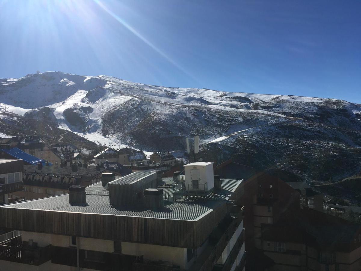 Nievemar Edificio Serraneu เซียร์ราเนบาดา ภายนอก รูปภาพ